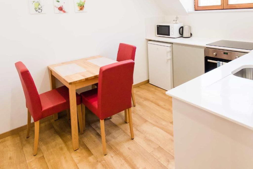 Diofa Apartman Keszthely Eksteriør billede